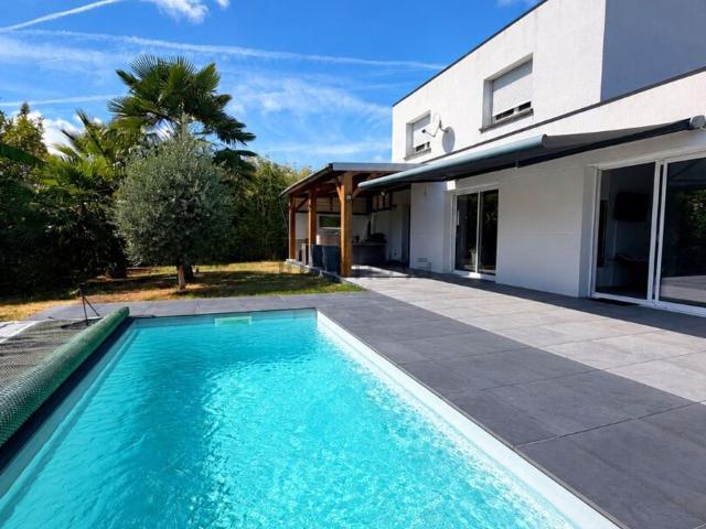 Maison vente à Manebos, Lanester
