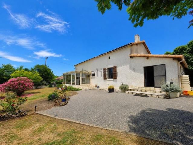 Maison vente à Chez Casternaud, Cellefrouin