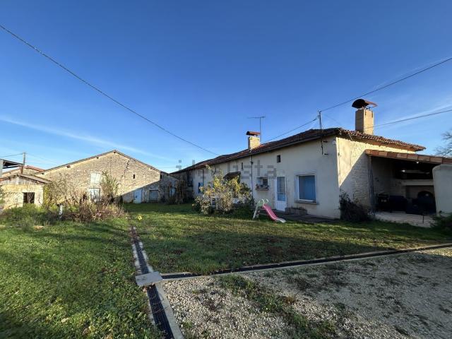 Maison vente à Chez Miteau, Cellefrouin