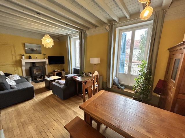 Maison vente à Montbard