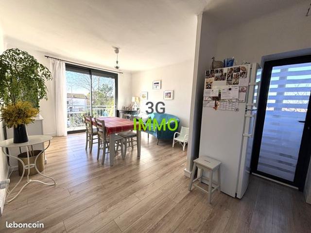 Maison vente à Nîmes, Uzès
