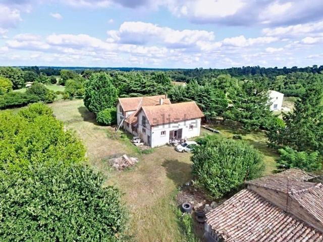 Maison vente à Périneau, Cercoux