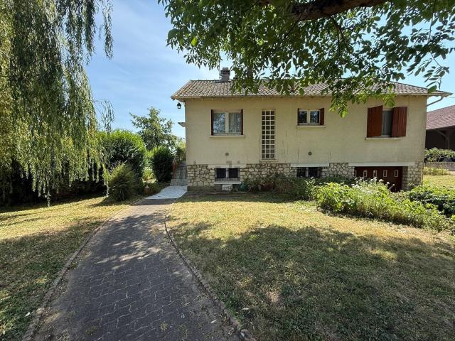 Maison vente à Zone Artisanale des Grouettes, Cerny