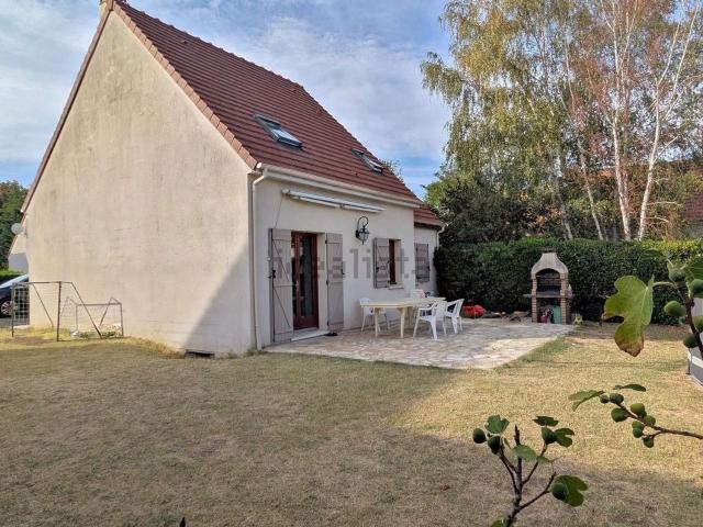 Maison vente à Zone Artisanale des Grouettes, Cerny