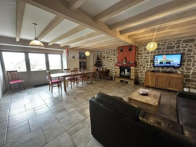 Maison vente à Cézens, Cantal