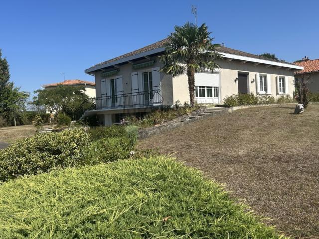 Maison vente à Groslaud, Chabanais