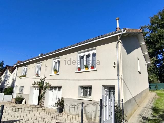 Maison vente à Les Relières, Chabanais