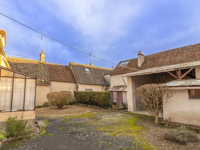 Maison vente à Issoudun, Chabris