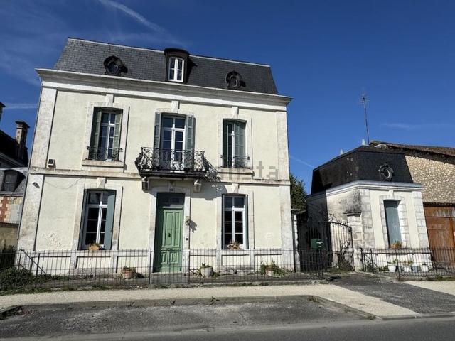 Maison vente à Saint-Christophe-de-Chalais, Chalais