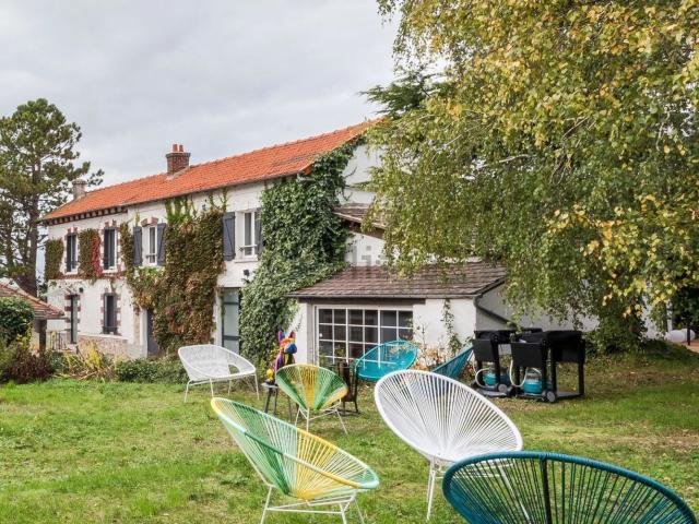 Maison location à Le Rouland, Chalifert