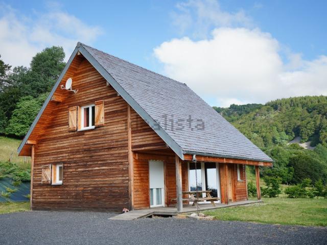 Maison vente à Chambon-sur-Lac, Puy-de-Dôme