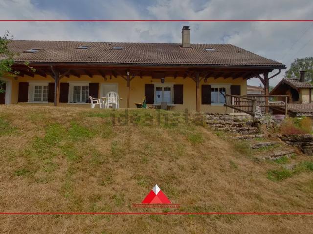 Maison vente à Chamole, Jura