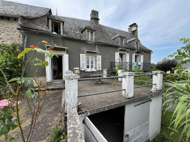 Maison vente à Champagnac, Cantal