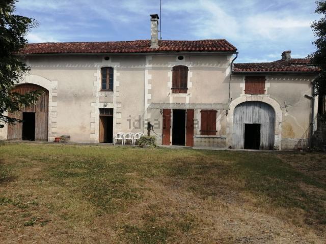 Maison vente à Champagne-et-Fontaine, Dordogne