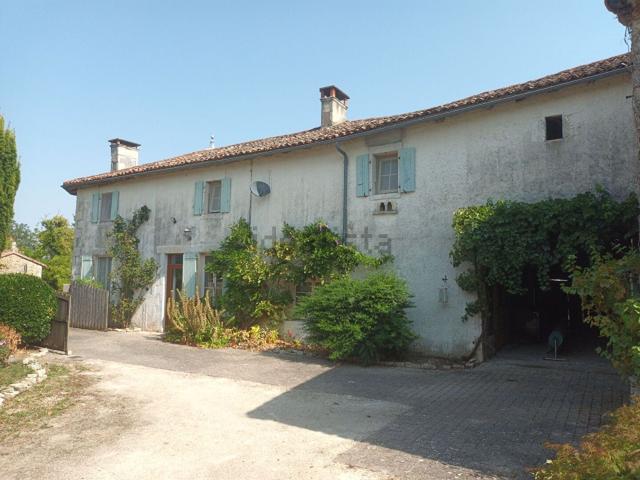 Maison vente à Le Teil, Champagné-le-Sec