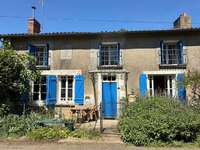 Maison vente à Champagne-Mouton, Charente