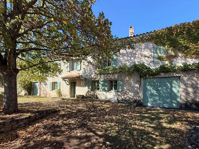 Maison vente à Les Charives, Champdieu