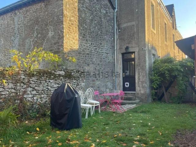 Maison vente à Les Viviers, Champgenéteux