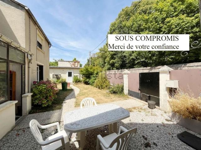 Maison vente à Les Tartilles, Champigny