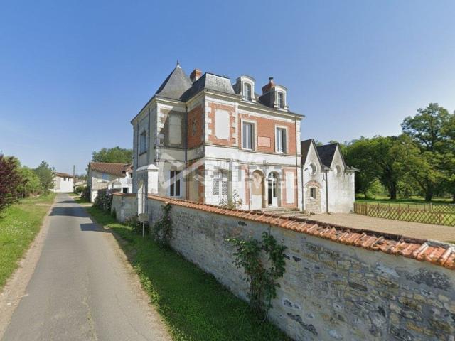 Maison vente à La Quebrie, Champigny-sur-Veude