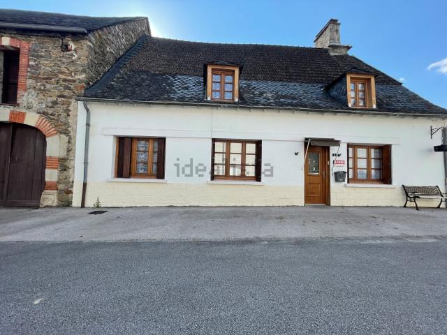 Maison vente à Champs-sur-Tarentaine, Champs-sur-Tarentaine-Marchal