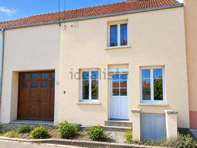 Maison vente à Bussières-lès-Belmont, Champsevraine