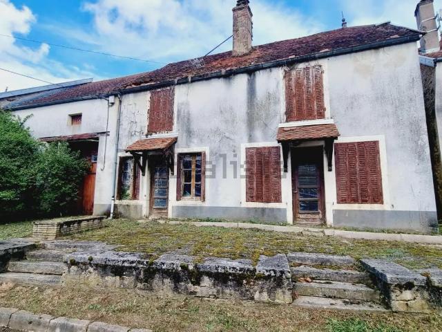 Maison vente à Bussières-lès-Belmont, Champsevraine