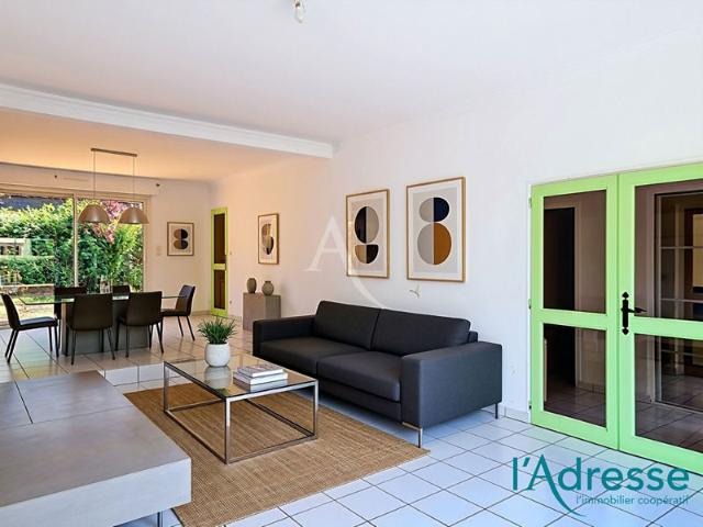 Maison vente à Laval, Changé