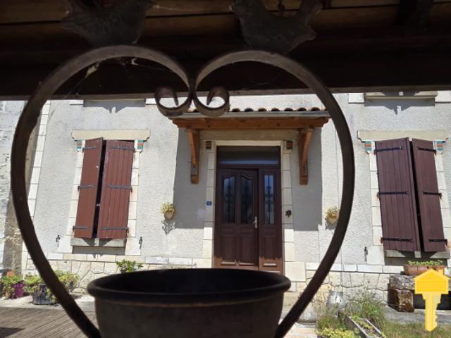 Maison vente à Jonzac, Saint-fort-sur-gironde