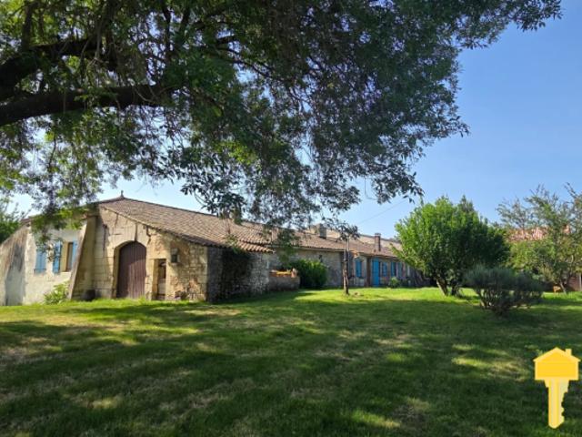 Maison vente à Jonzac, Saint-dizant-du-gua