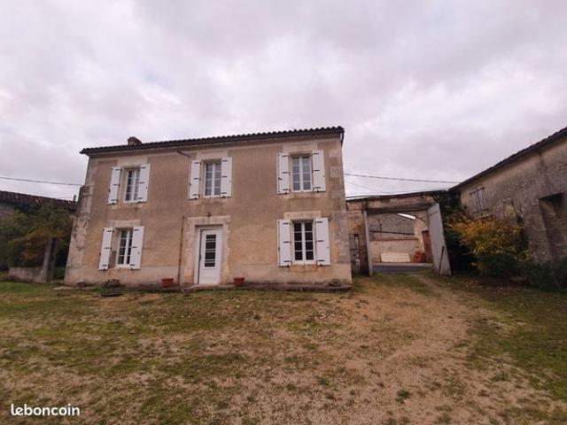 Maison vente à Saint-Saturnin, Charente