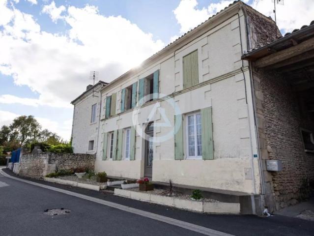 Maison vente à Saintes, Grézac
