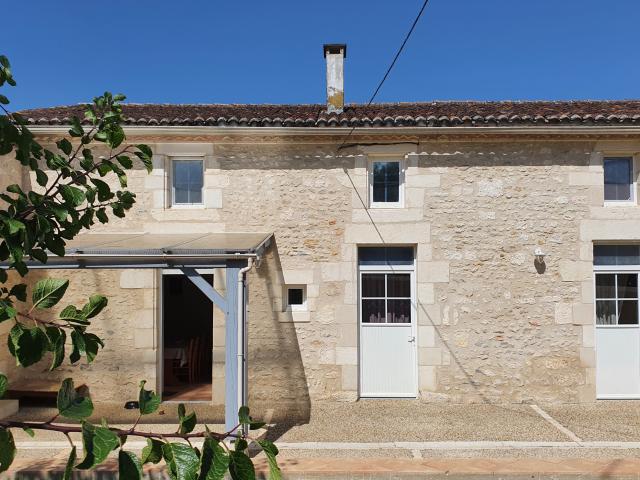 Maison vente à Saintes, Corme-royal
