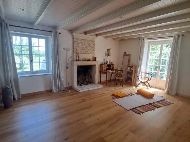Maison vente à Rochefort, Saint-saturnin-du-bois