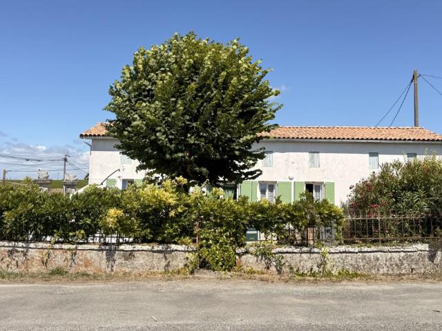 Maison vente à Jonzac, Saint-thomas-de-conac