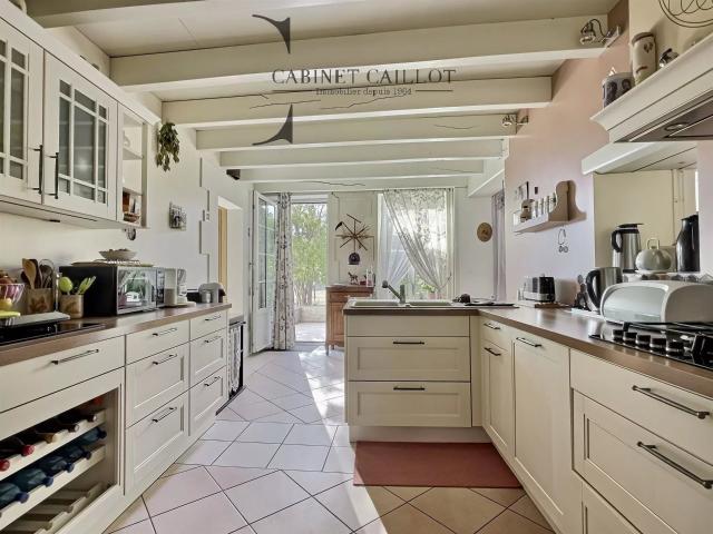 Maison vente à Saintes, Montils