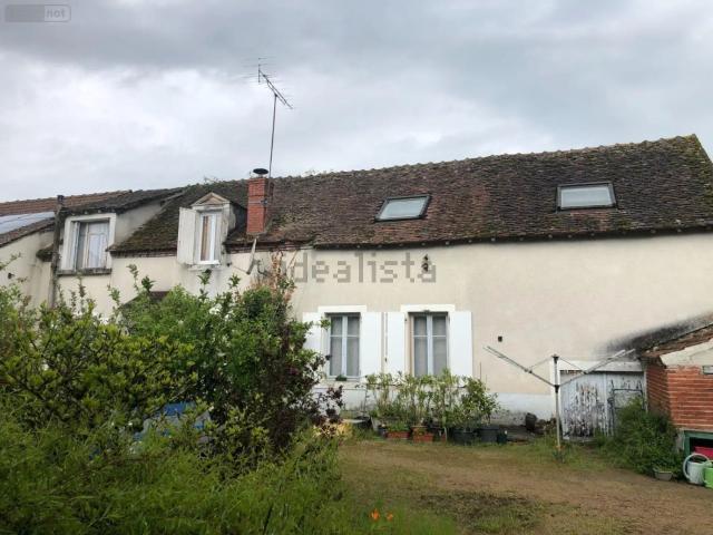 Maison vente à Laugère, Charenton-du-Cher
