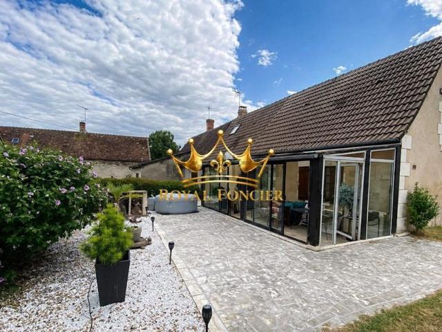 Maison vente à La Guerrière, Charnizay