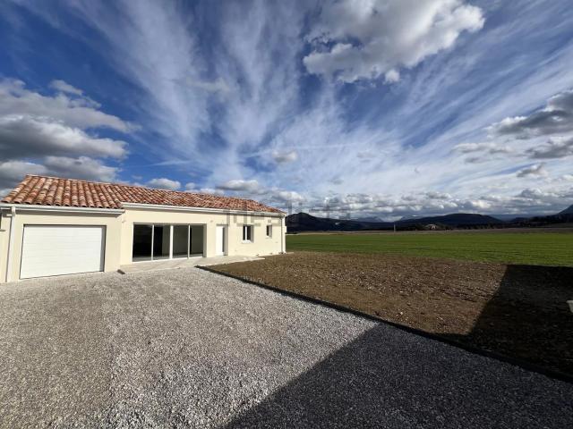 Maison location à Charols, Drôme