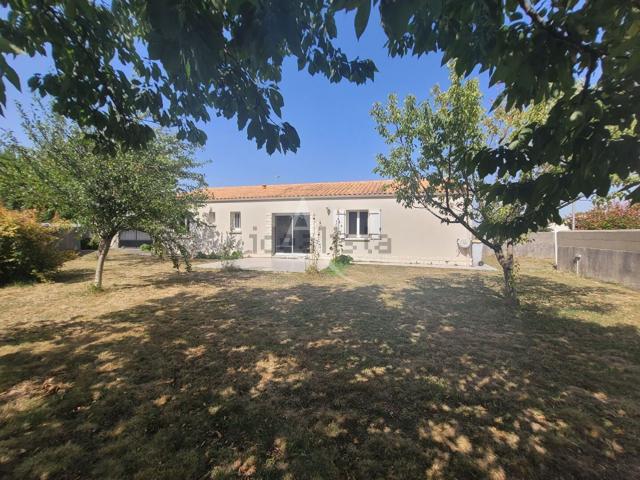 Maison vente à Le Peu Relève, Charron