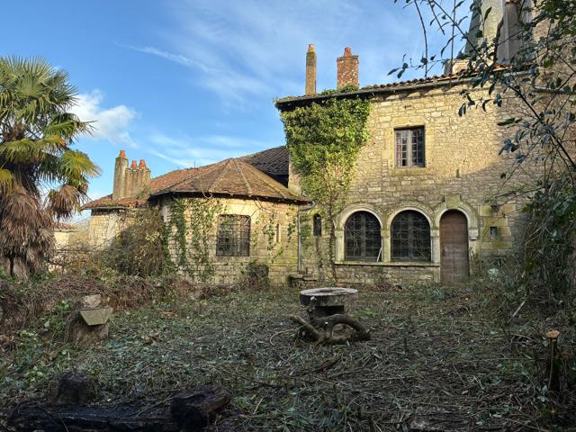 Maison vente à Montmorillon, Charroux