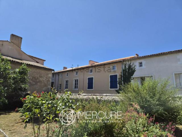 Maison vente à Charroux, Vienne