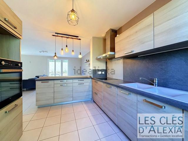 Maison vente à Trembas, Chasse-sur-Rhône
