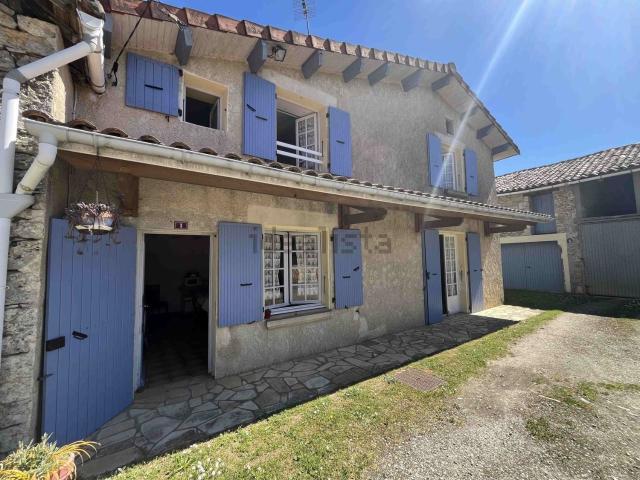 Maison vente à Chasseneuil-sur-Bonnieure, Charente