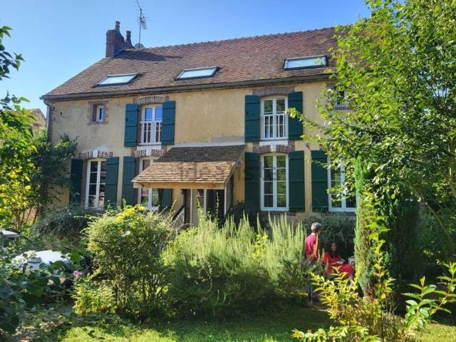 Maison vente à Montchardon, Chassy
