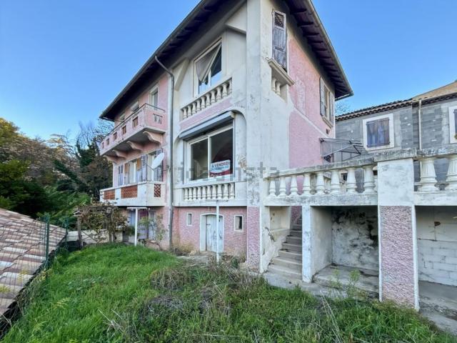 Maison vente à Château-Arnoux-Saint-Auban, Alpes-de-Haute-Provence