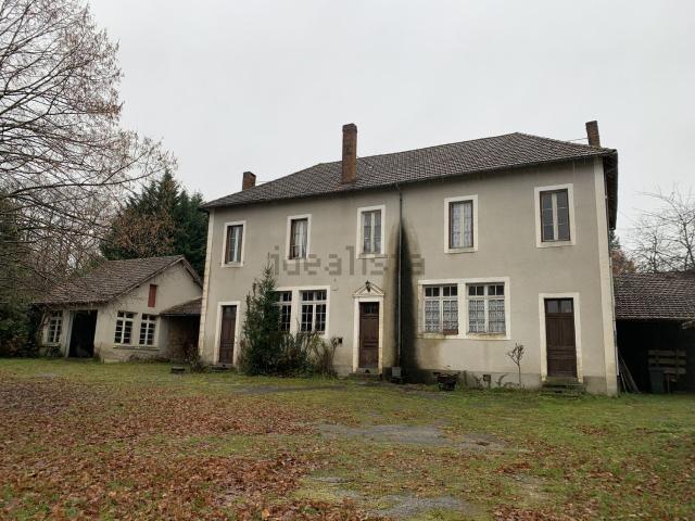 Maison vente à Les Chambeaudies, Château-Chervix