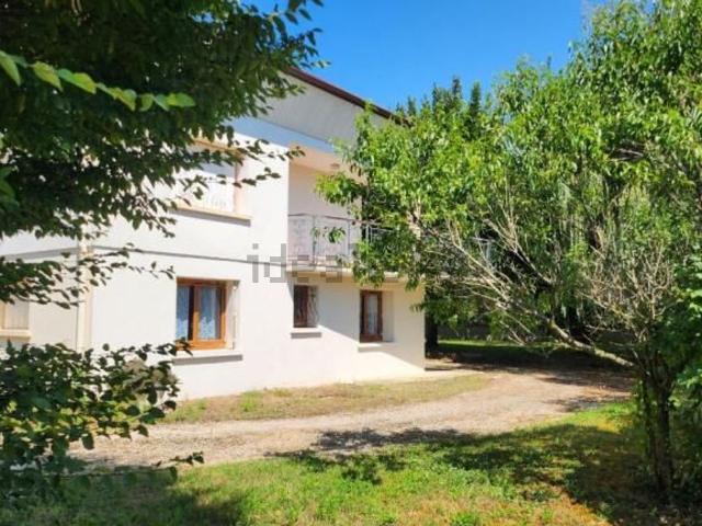 Maison vente à Château-Gaillard, Ain