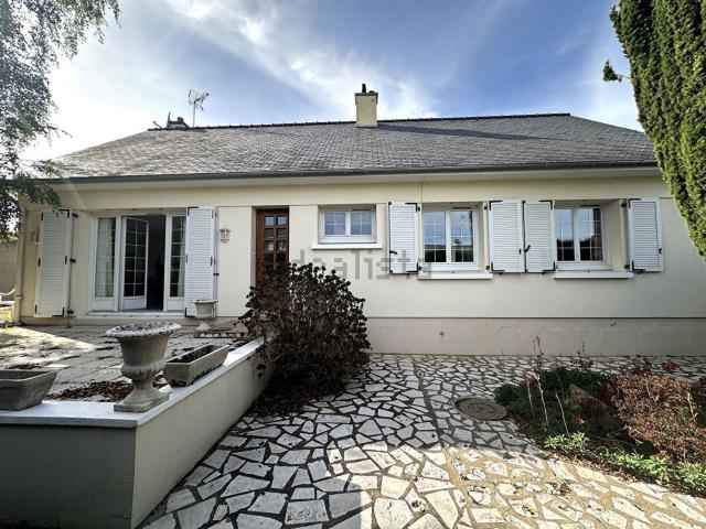 Maison vente à Saint-Fort, Château-Gontier-sur-Mayenne
