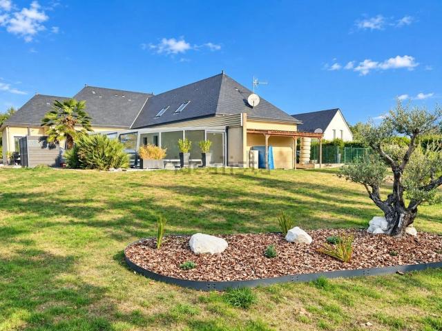 Maison vente à Bazouges, Château-Gontier-sur-Mayenne